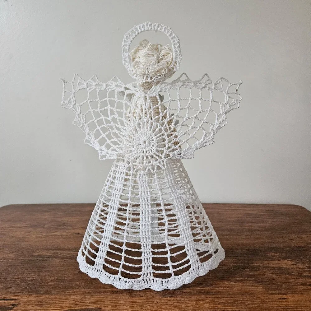 Vintage Handmade Crocheted Angel Christmas Tree Topper Starched‎ 12